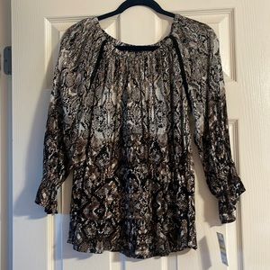 Cute casual blouse snake print